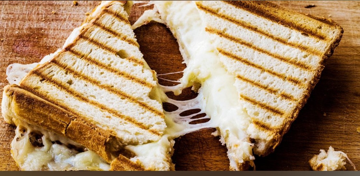 Kaşarlı tost