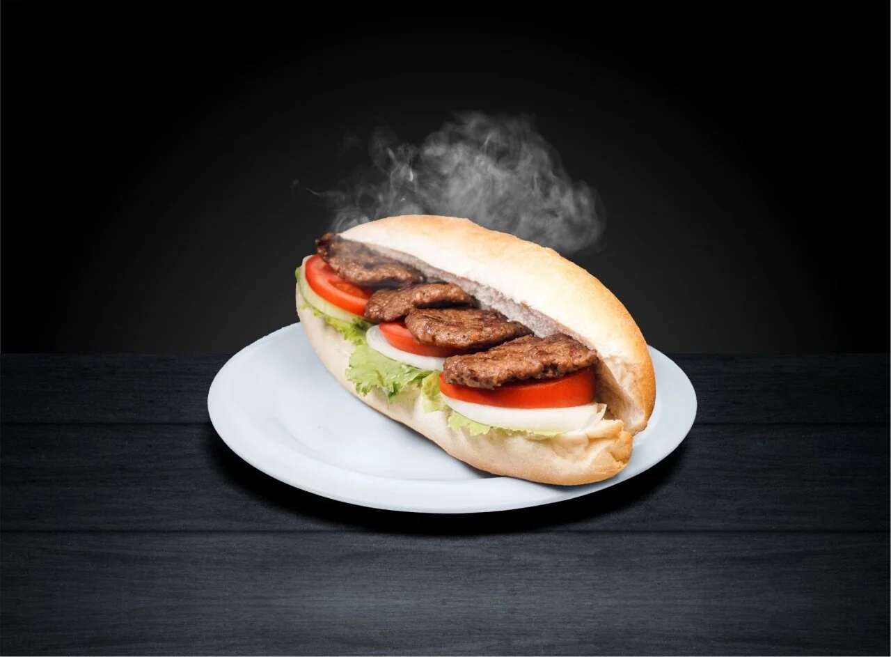 KÖFTE EKMEK