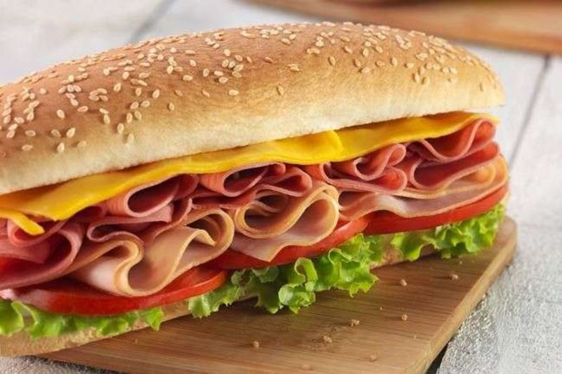 JAMBON KAŞARLI SANDVİÇ