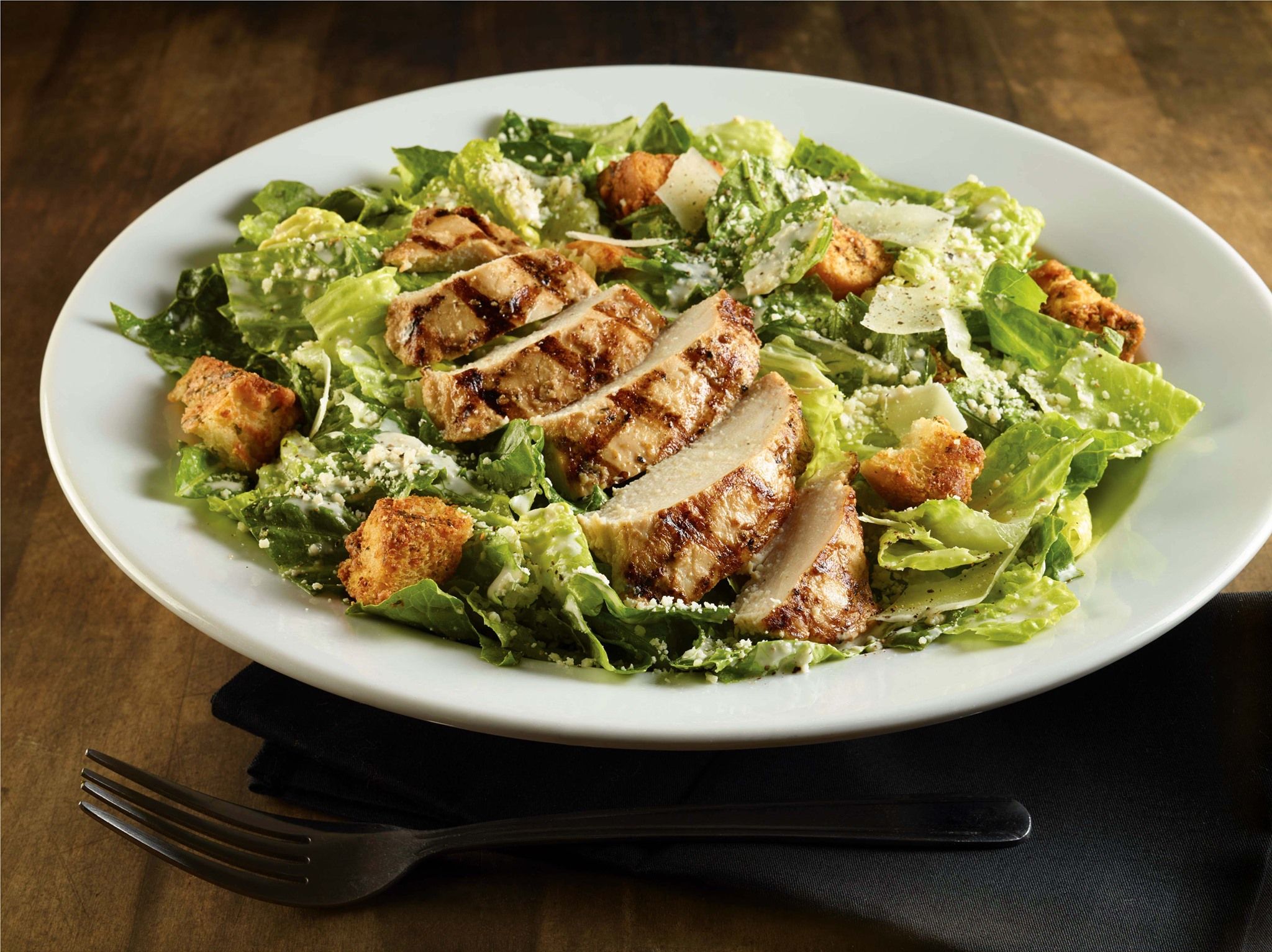 IZGARA TAVUK SALATA & GRILLED CHICKEN SALAD
