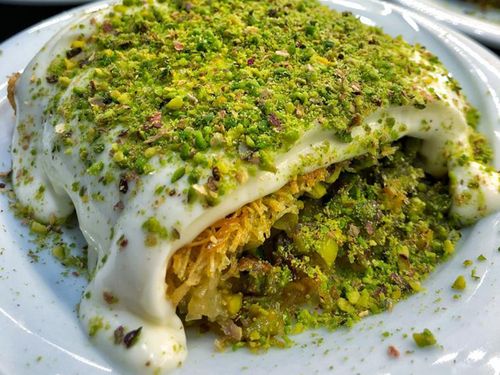 Cevizli kaymaklı kadayıf 
