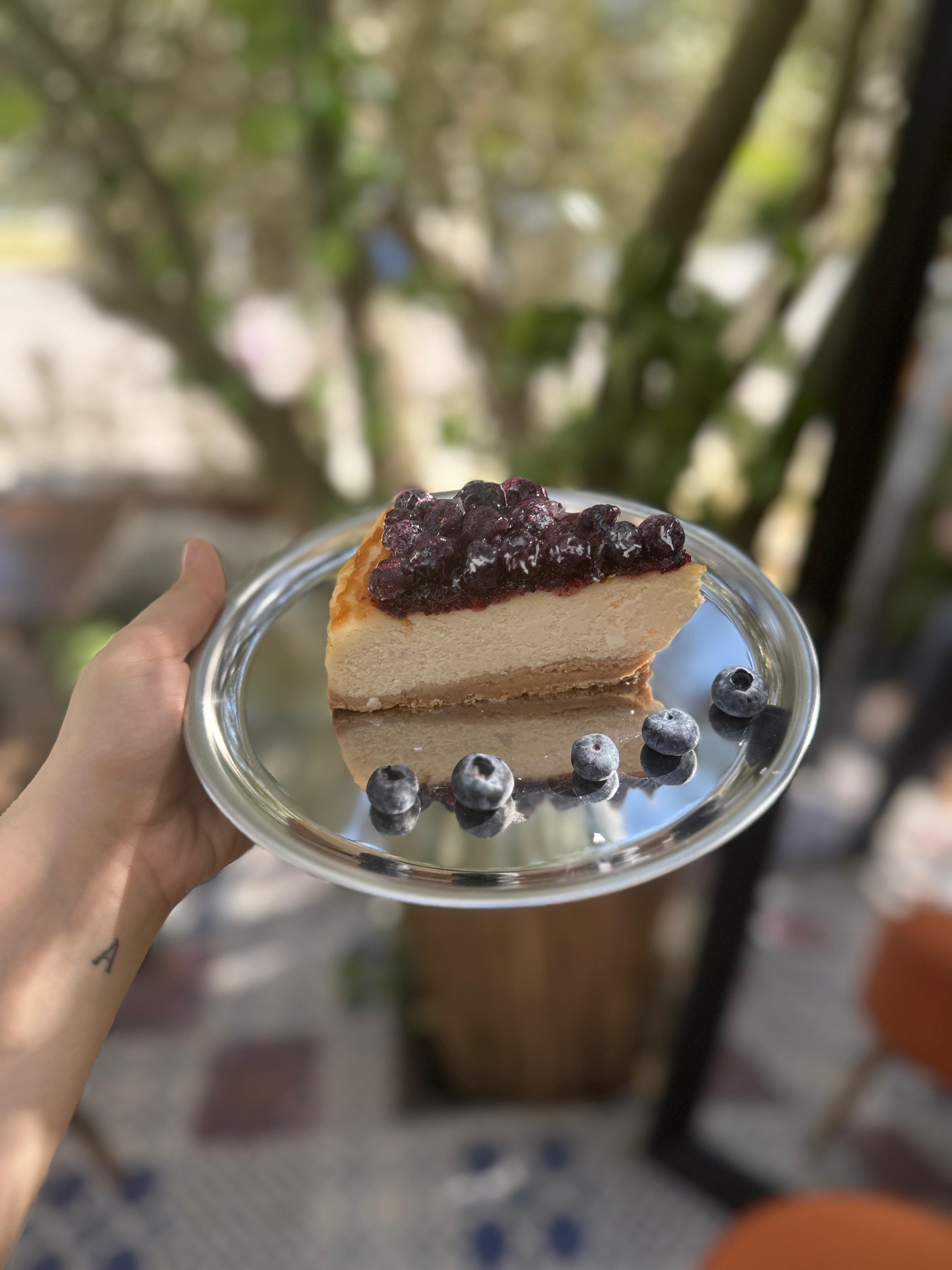 Yaban Mersinli Cheesecake