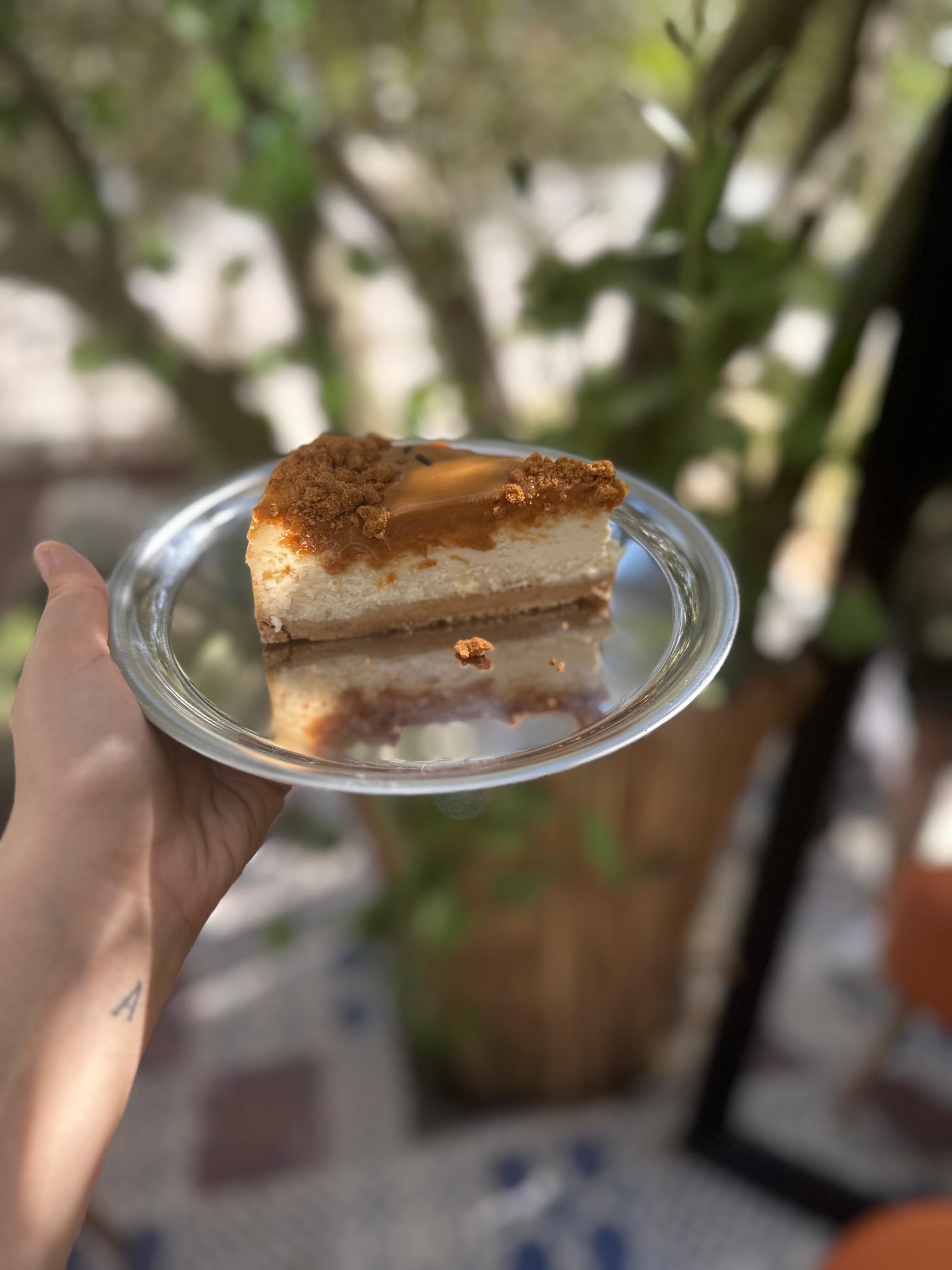Lotus Cheesecake