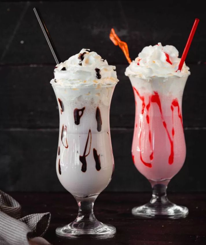 Çilekli Milkshake