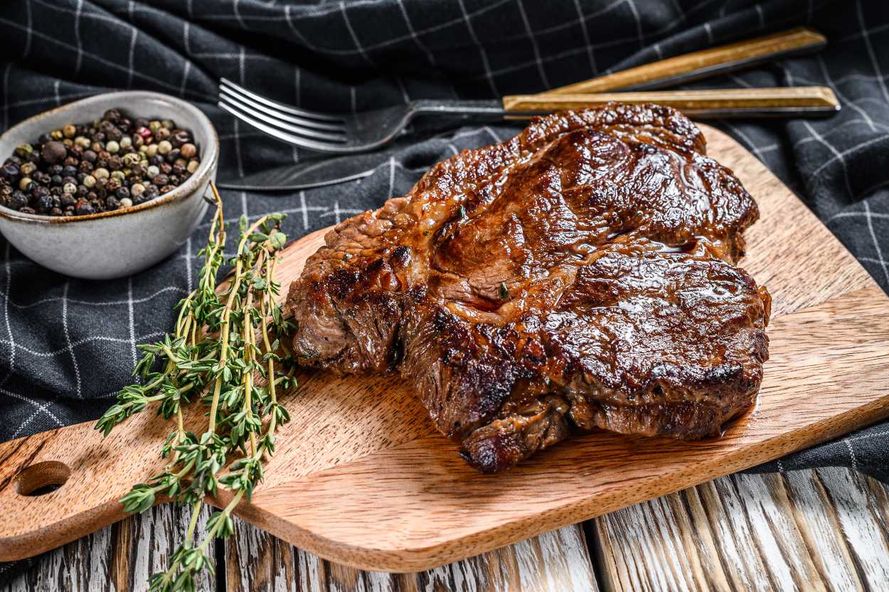 Biftek ( Steak)