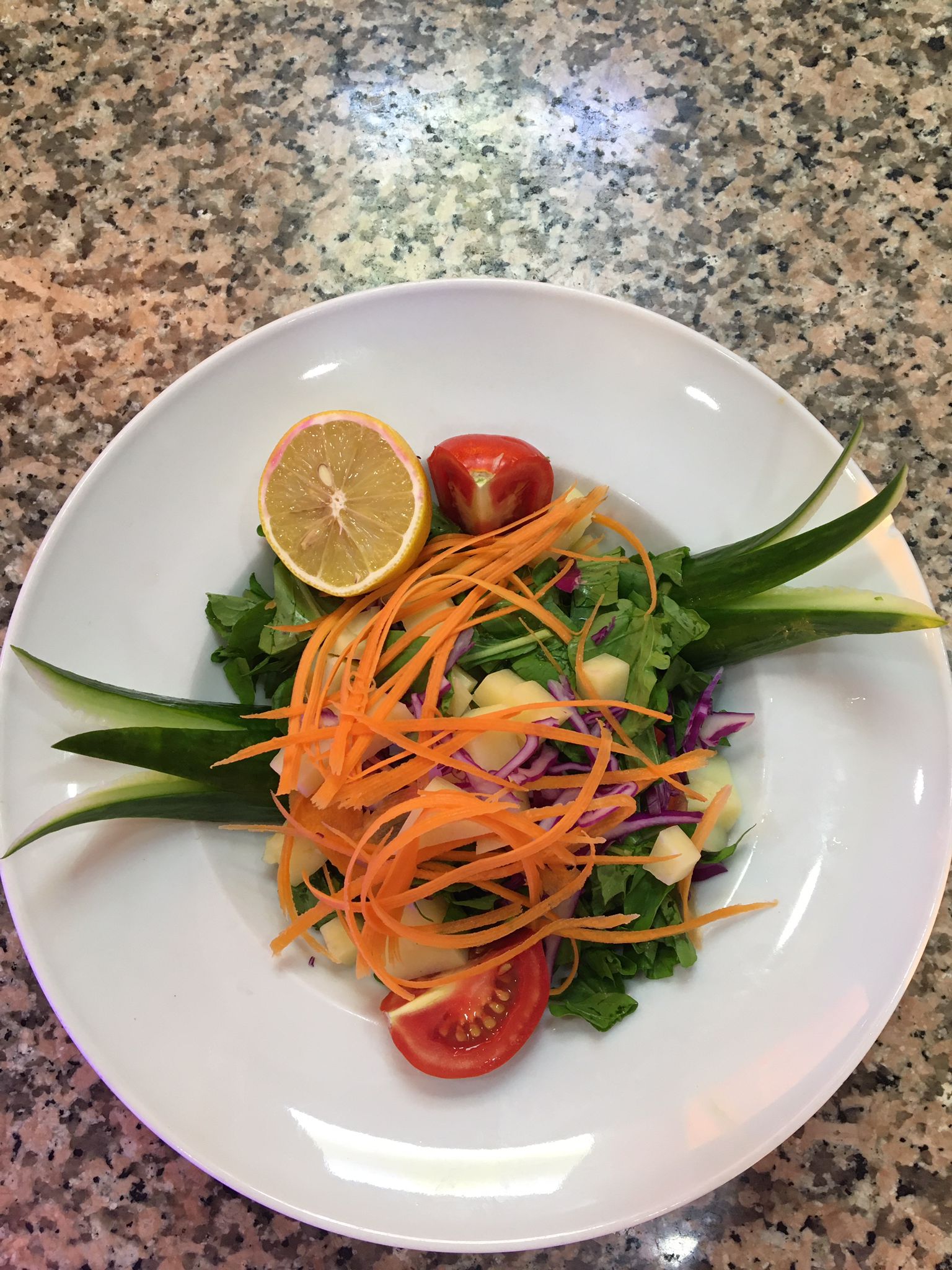 ROKA TULUM PEYNİRLİ SALATA