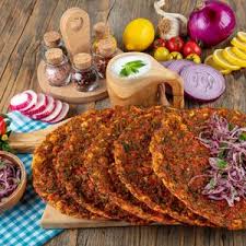MERSİN USULÜ LAHMACUN 