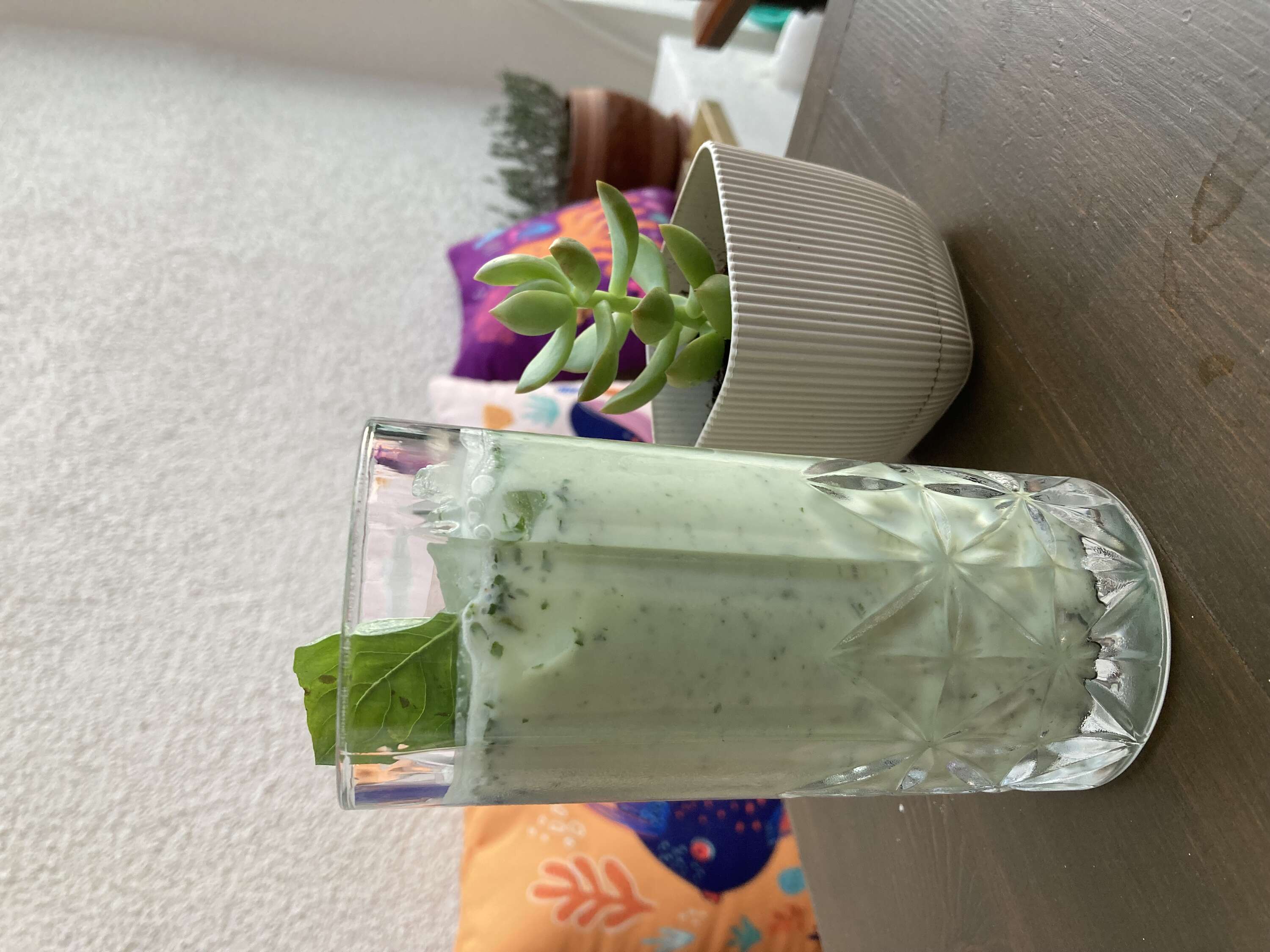 Fesleğenli ayran 