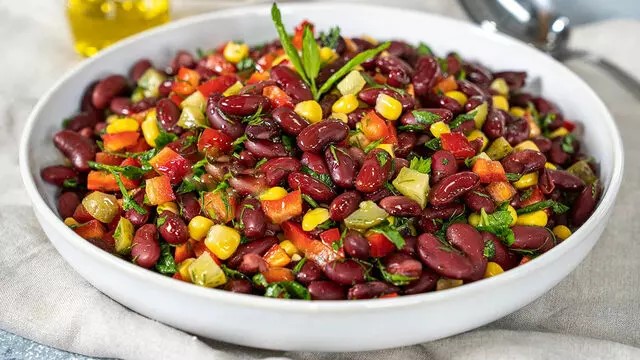 Güzide Salata