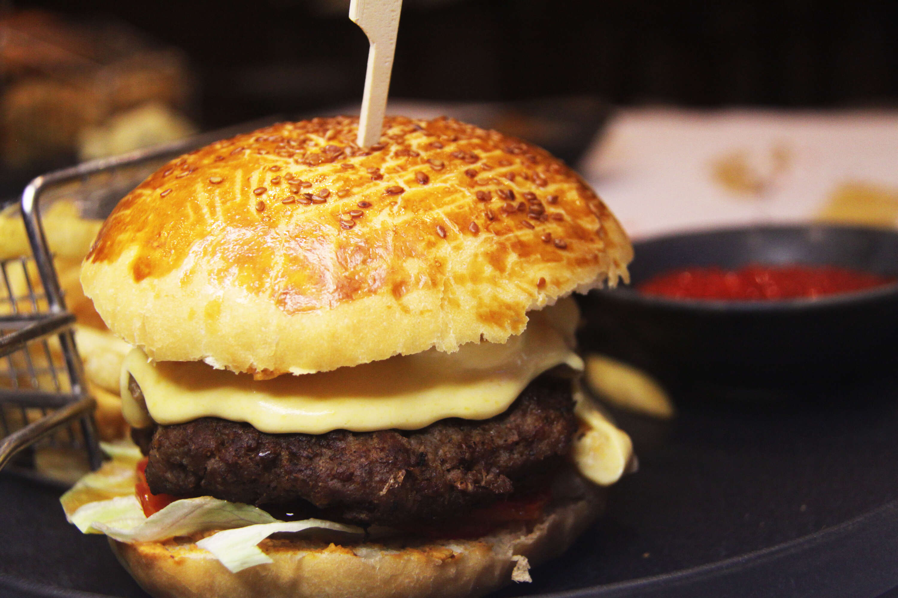 Klasik hamburger / Classic Hamburger         