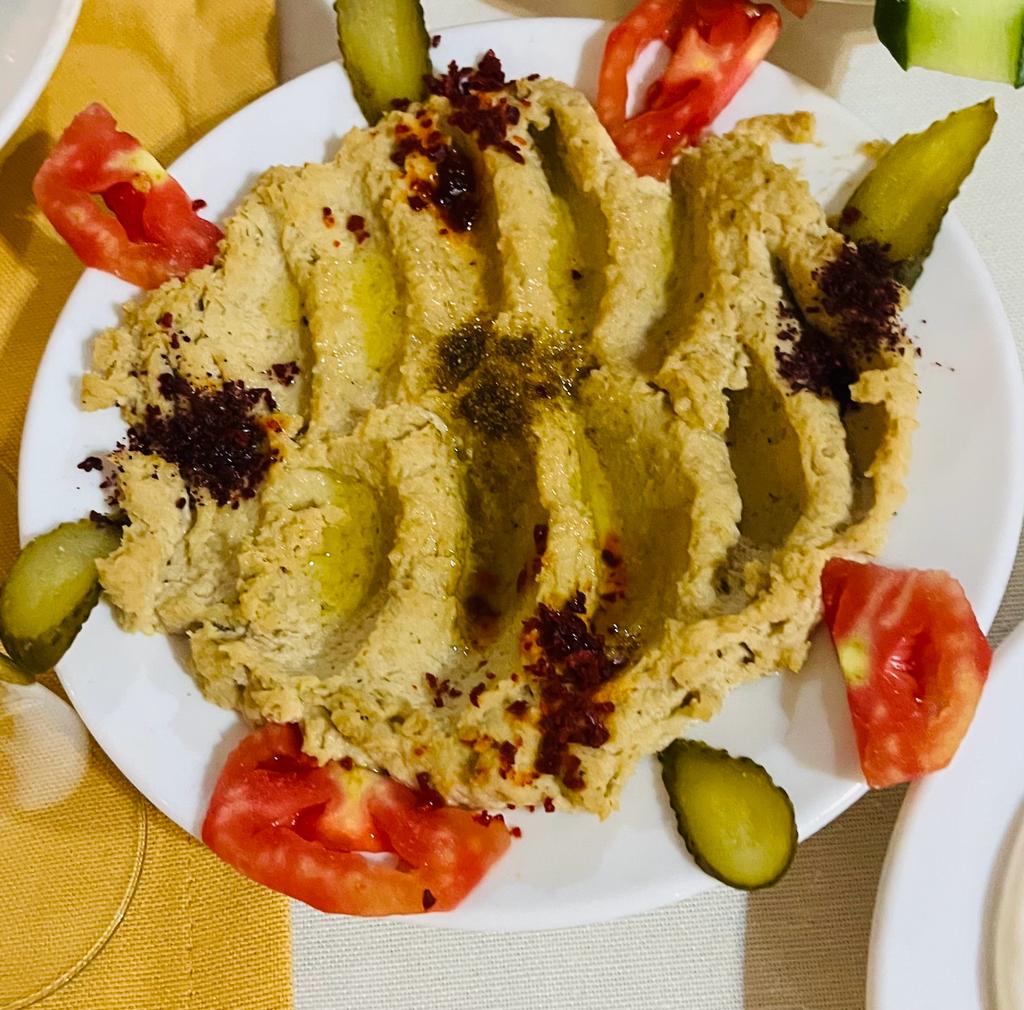 HUMUS