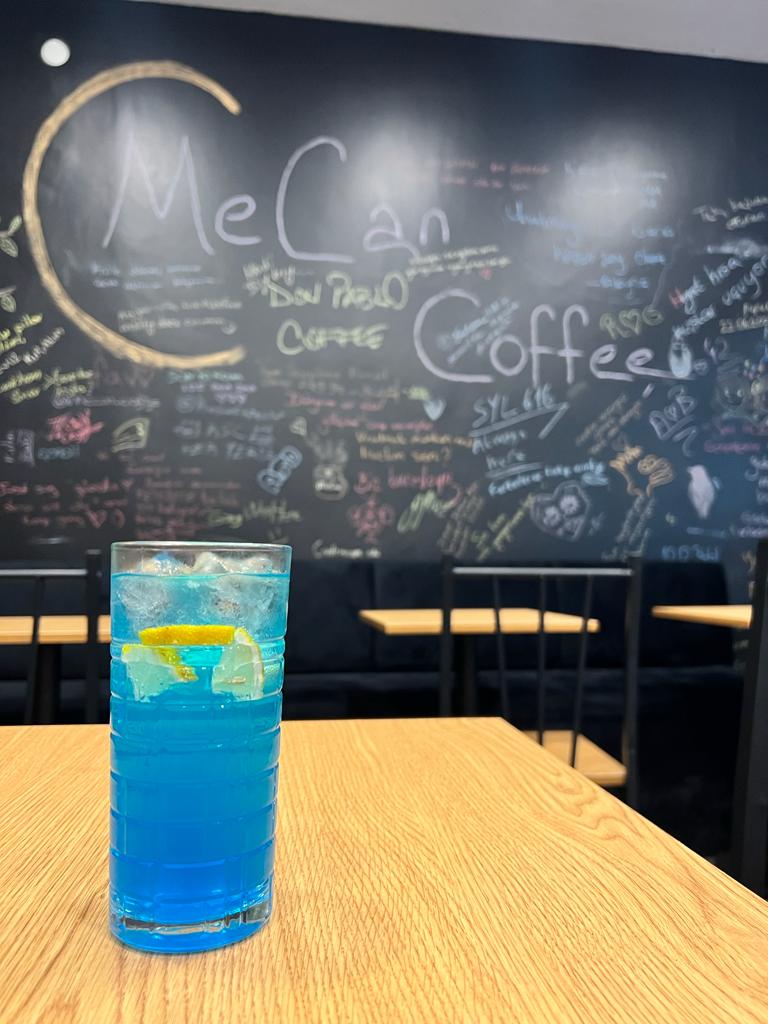 Redbull & Blue Curacao