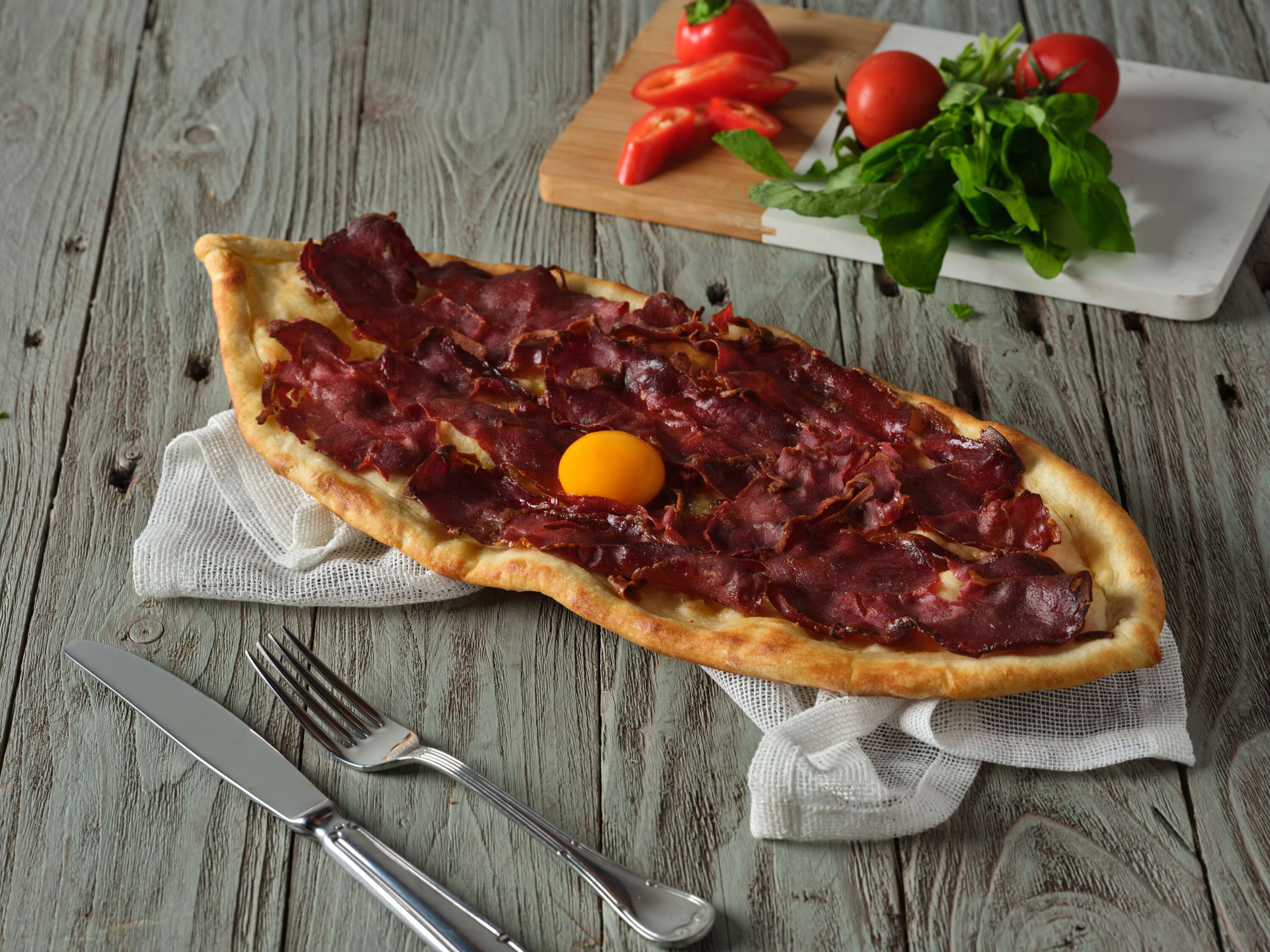 Pastırmalı Bafra Pidesi