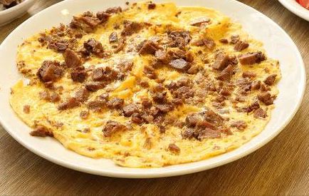 Kavurmalı Omlet