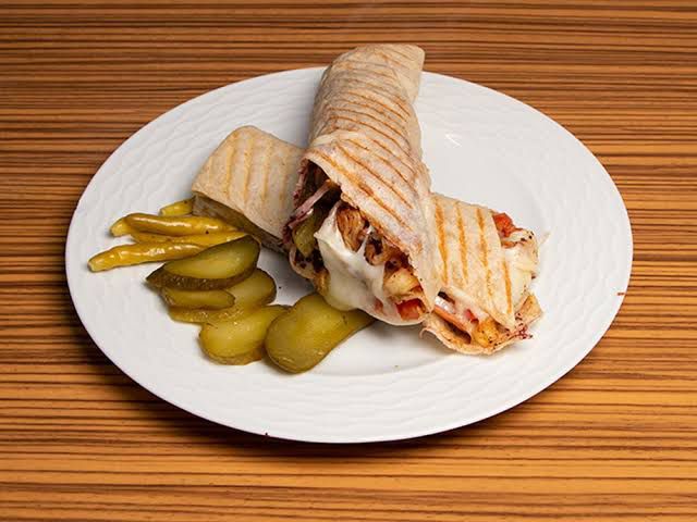 Kaşarlı Dürüm & Cheddar Wrap