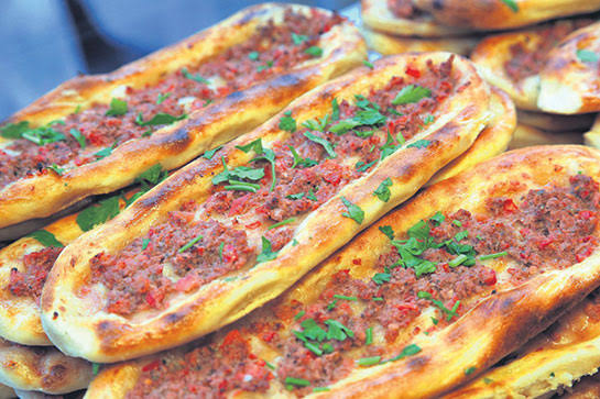 Güveç Pide