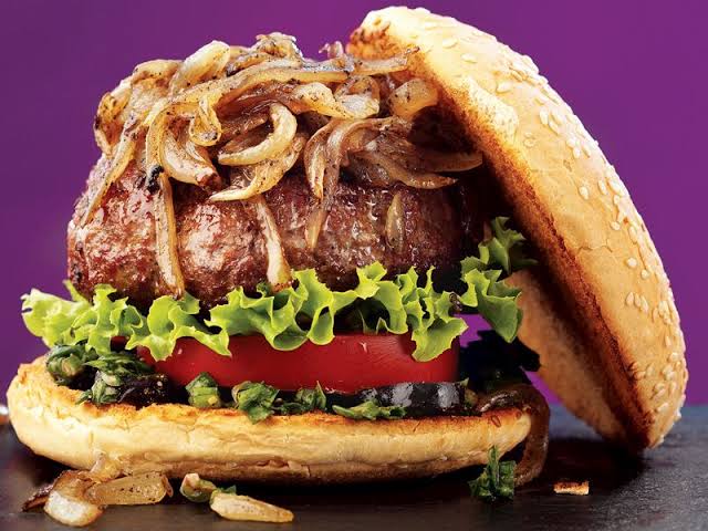 Dana Burger + Patates Kızartması