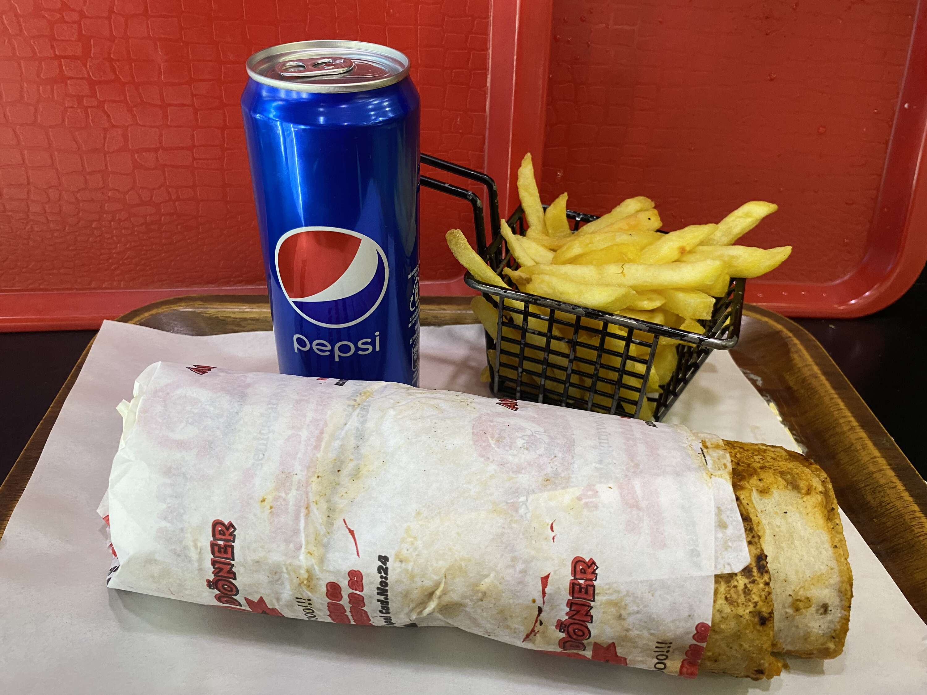 TAVUK BORU DÜRÜM PATATES KOLA