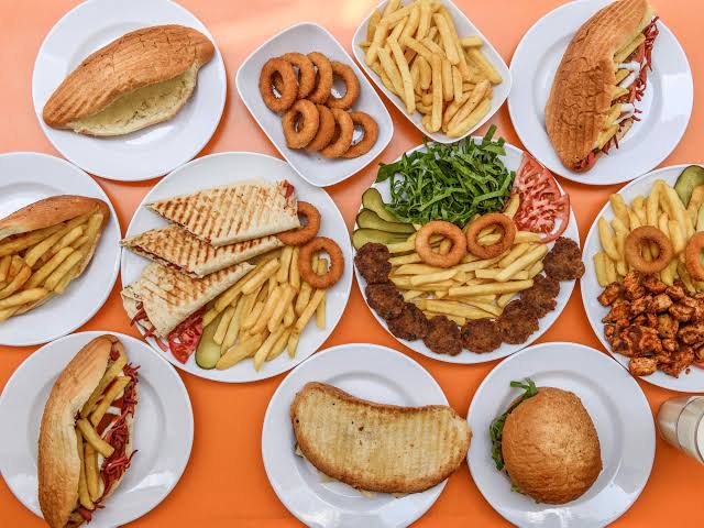 FAST FOOD