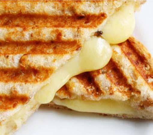 Kaşarlı tost