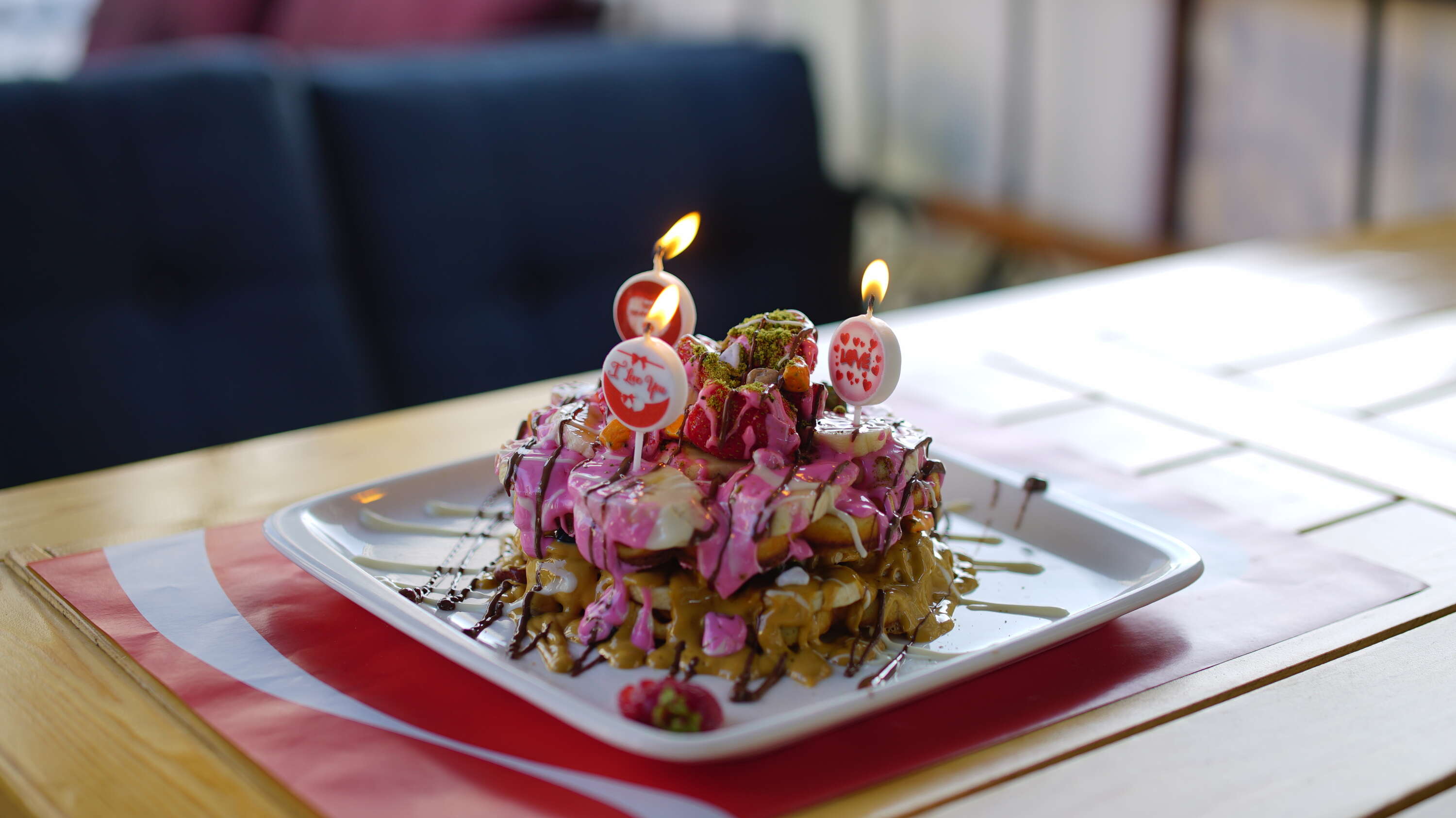 Frambuazlı Waffle