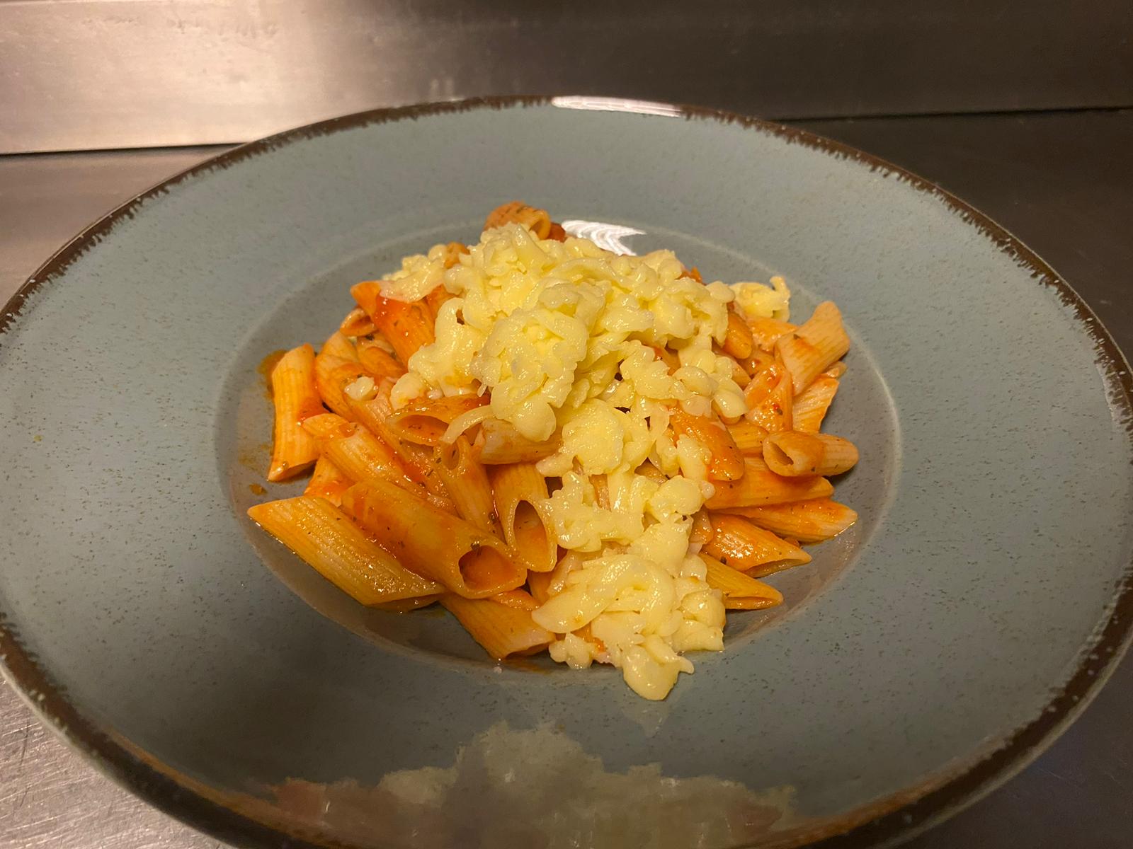 PENNE NAPOLİTEN  