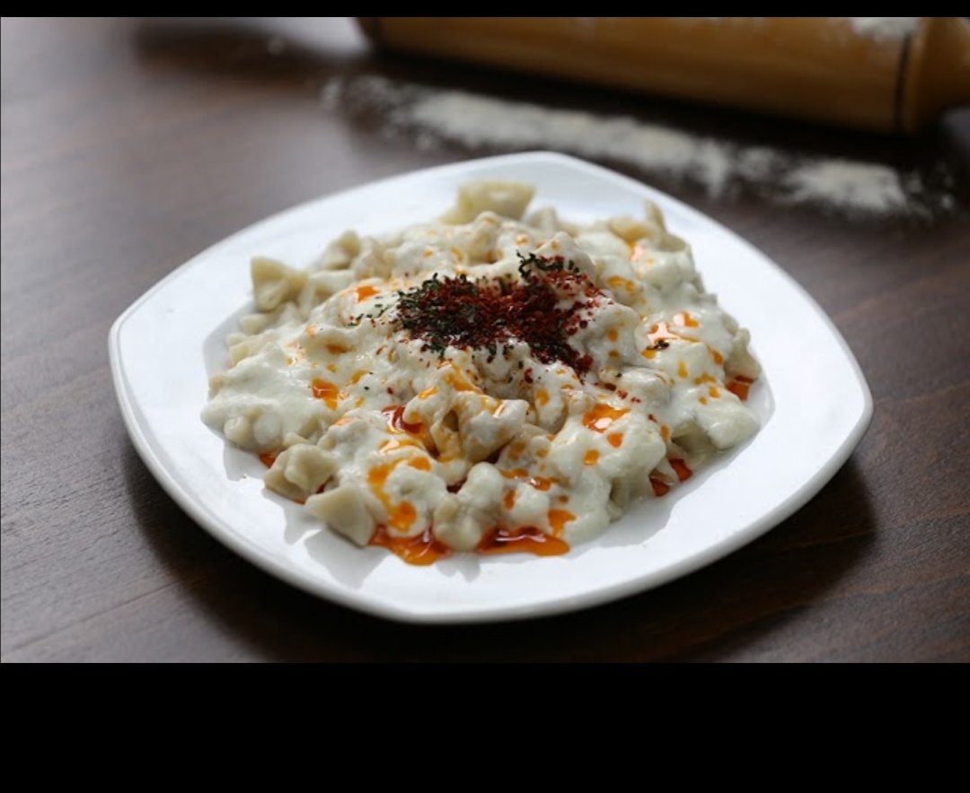 Yöresel Ev Mantısı