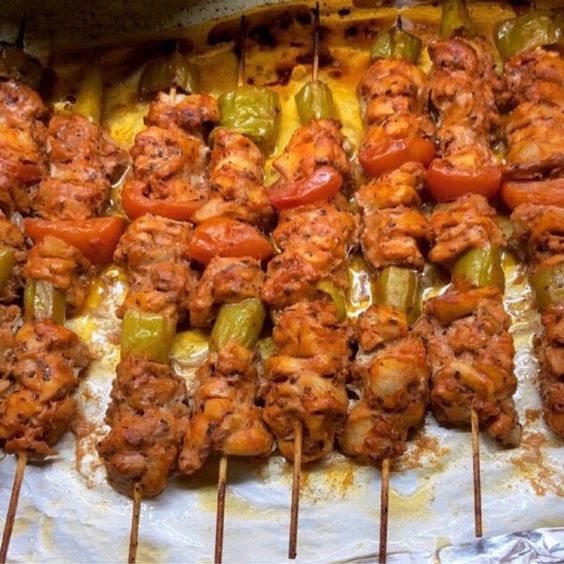 TAVUK ŞİŞ TERBİYELİ 230gr - CHİCKEN SHİSH MARİNATED