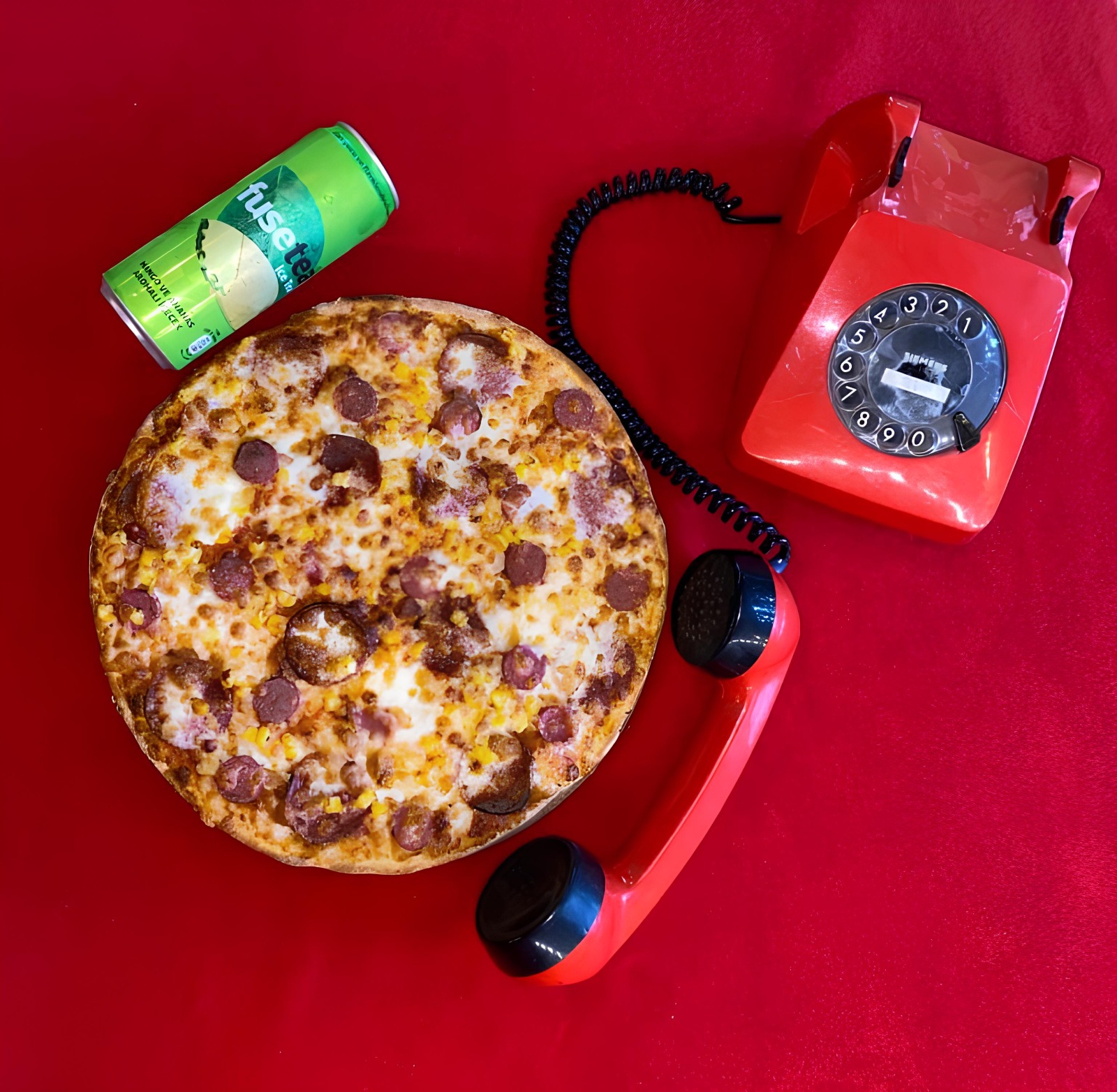 Orta Boy Pizza Sever Menü