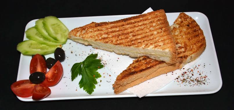 KAŞARLI TOST