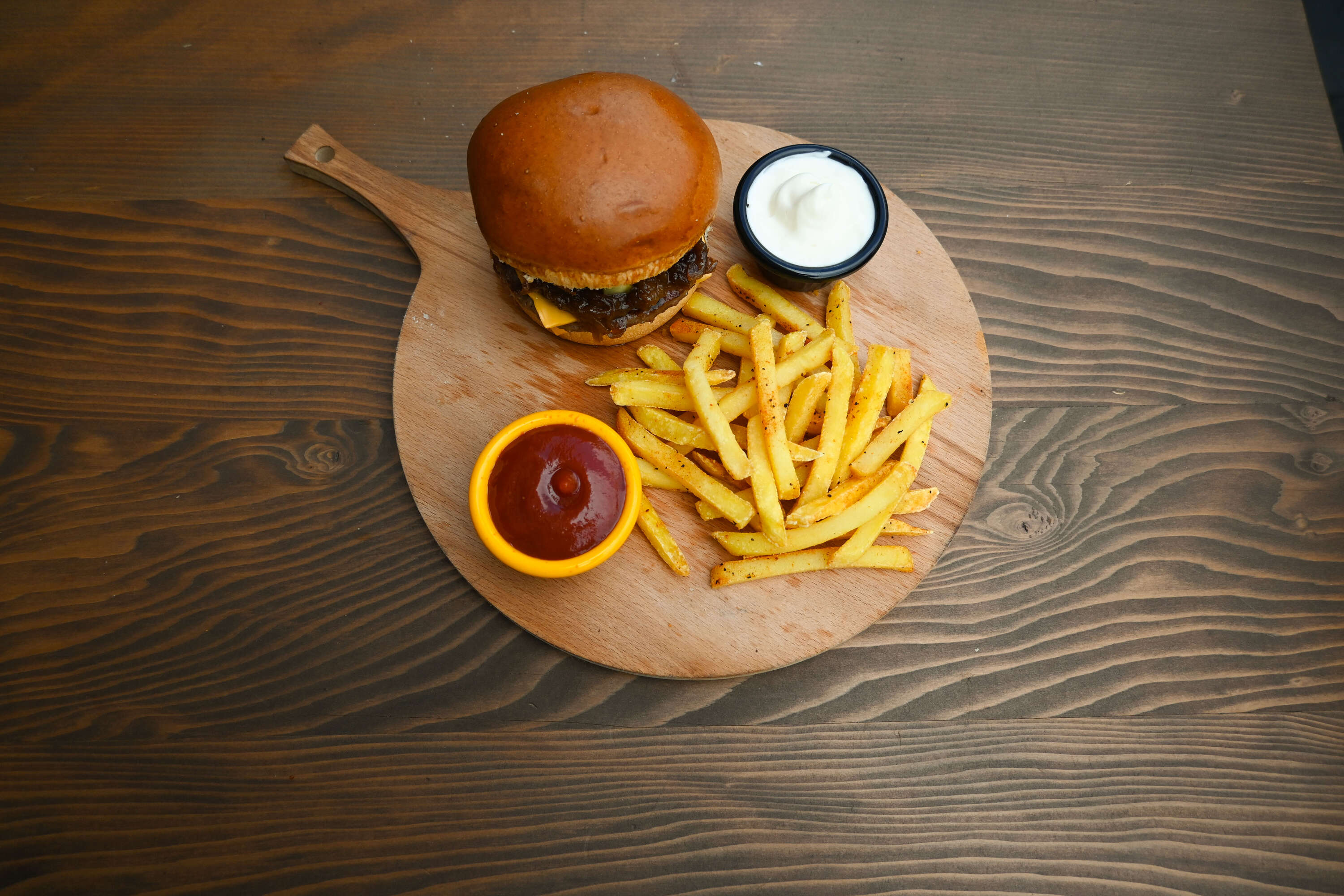 Klasik Çocuk Burger ( et ve ekmek )
