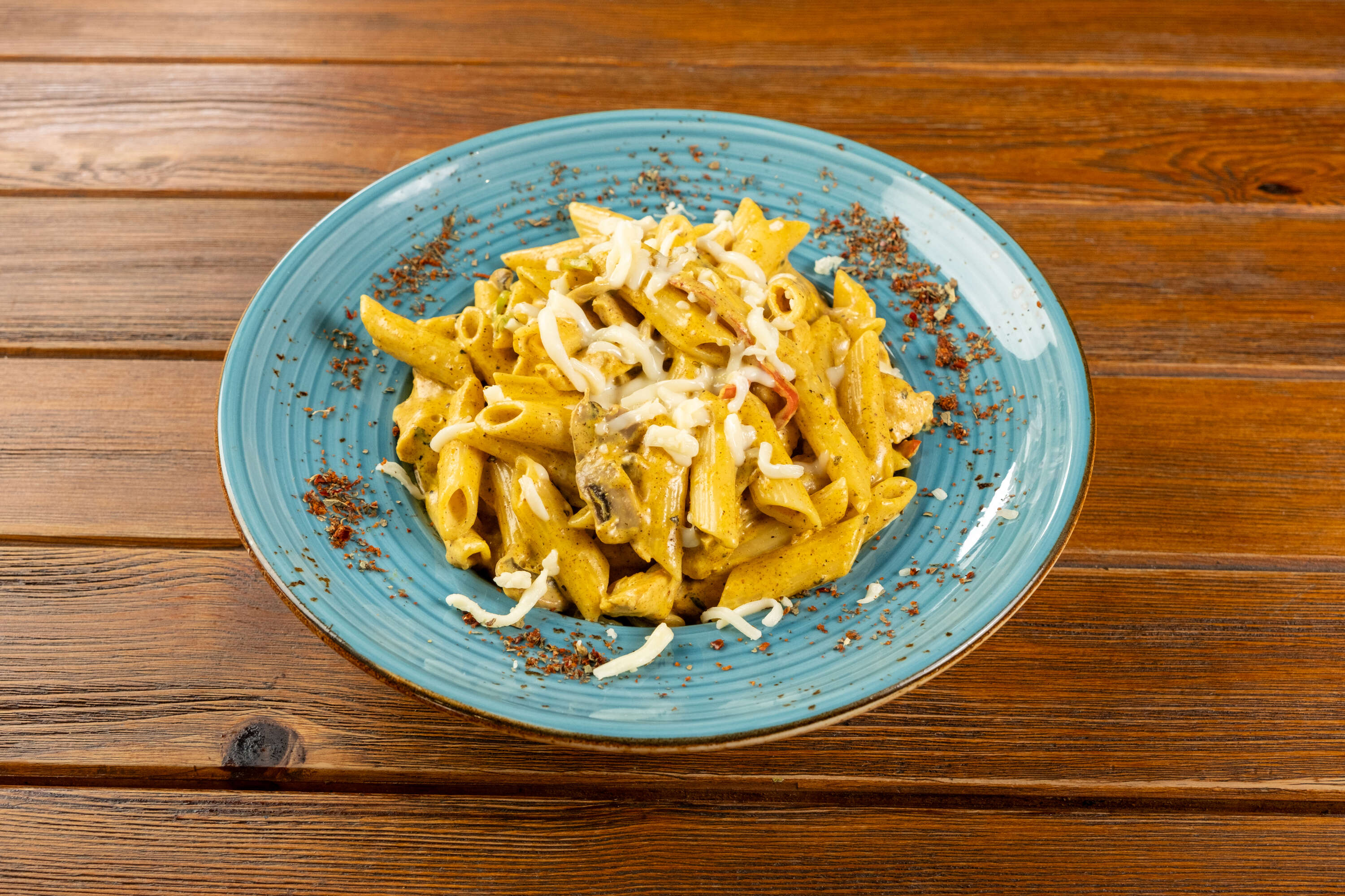 KÖRİ SOSLU PENNE
