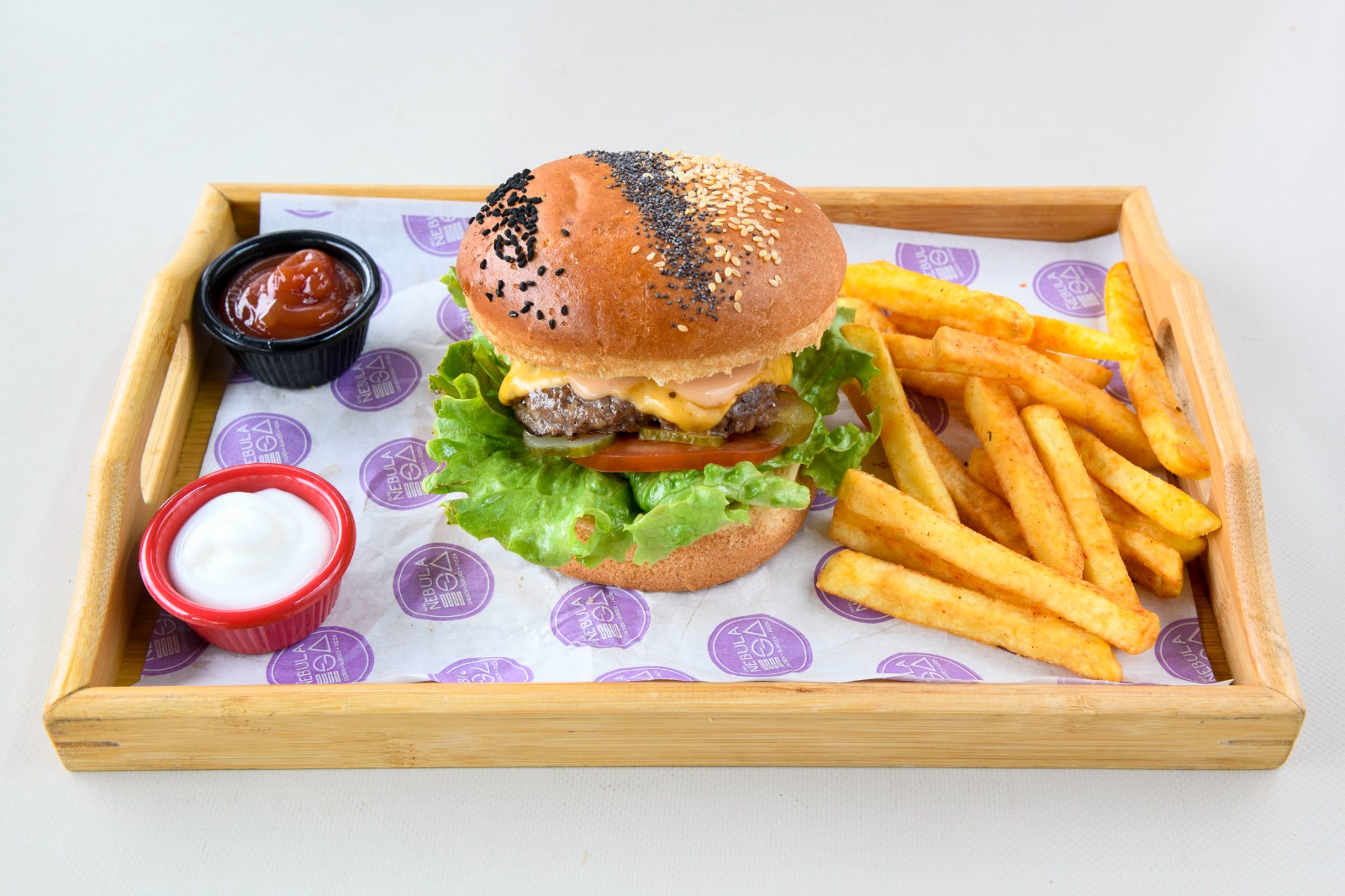 Momentum Burger (MANTAR SOSLU )
