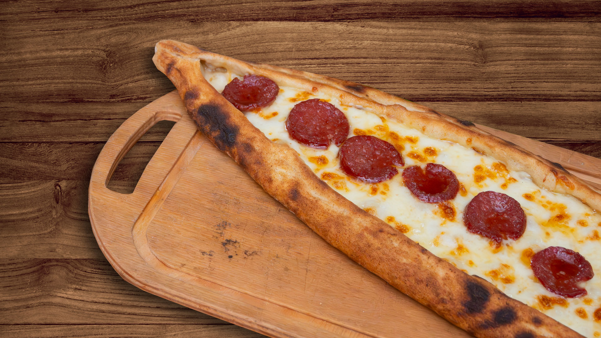 Sucuk and Kaşar Cheese Pide