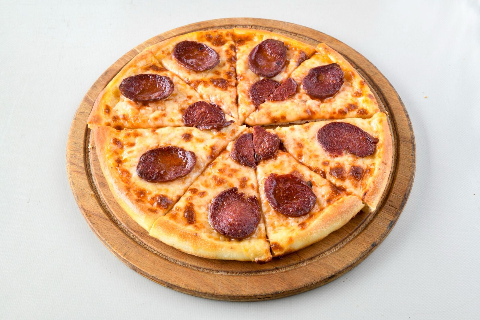 PEPERONİ PİZZA (SUCUKLU)