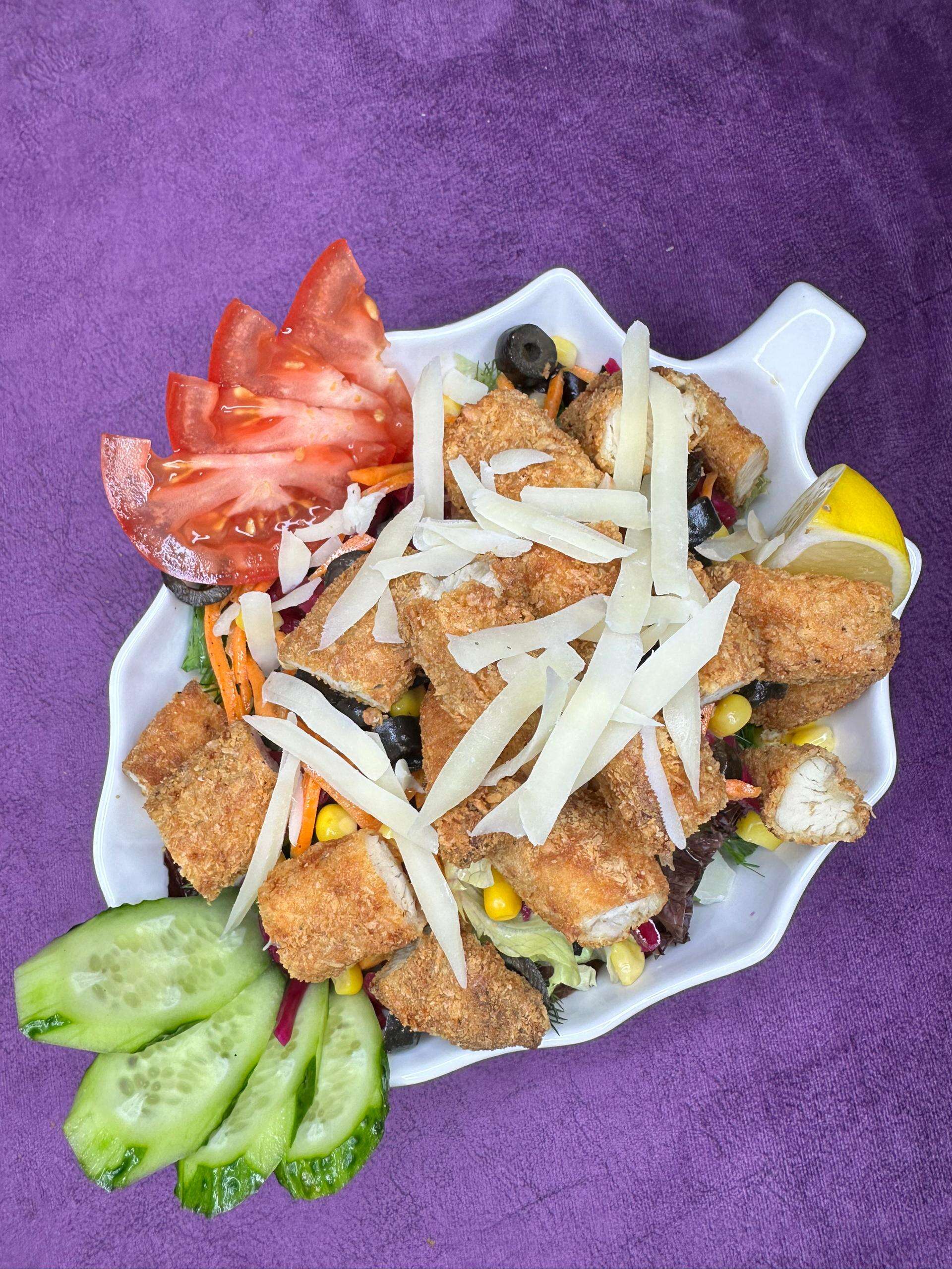 Хрустящий куриный салат