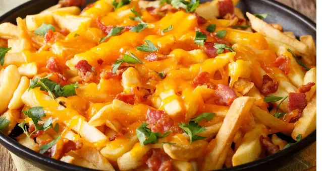 Mega Queso Fries