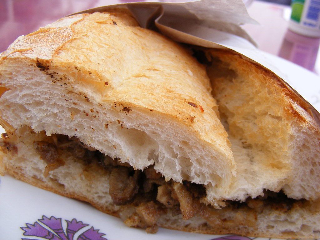 Yarım Ekmek Arası Kavurma