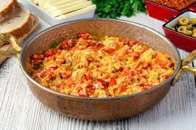 Menemen / Egg with Tomato and Green Peppers