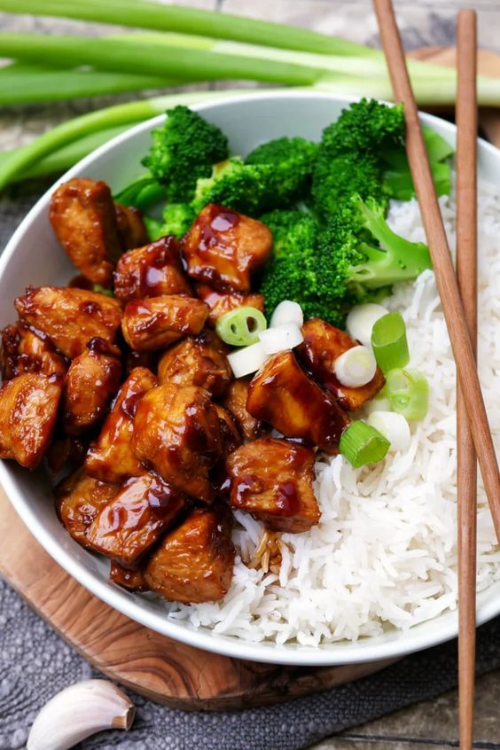 BALLI TERİYAKİ SOSLU TAVUK BOWL ( YENİ )