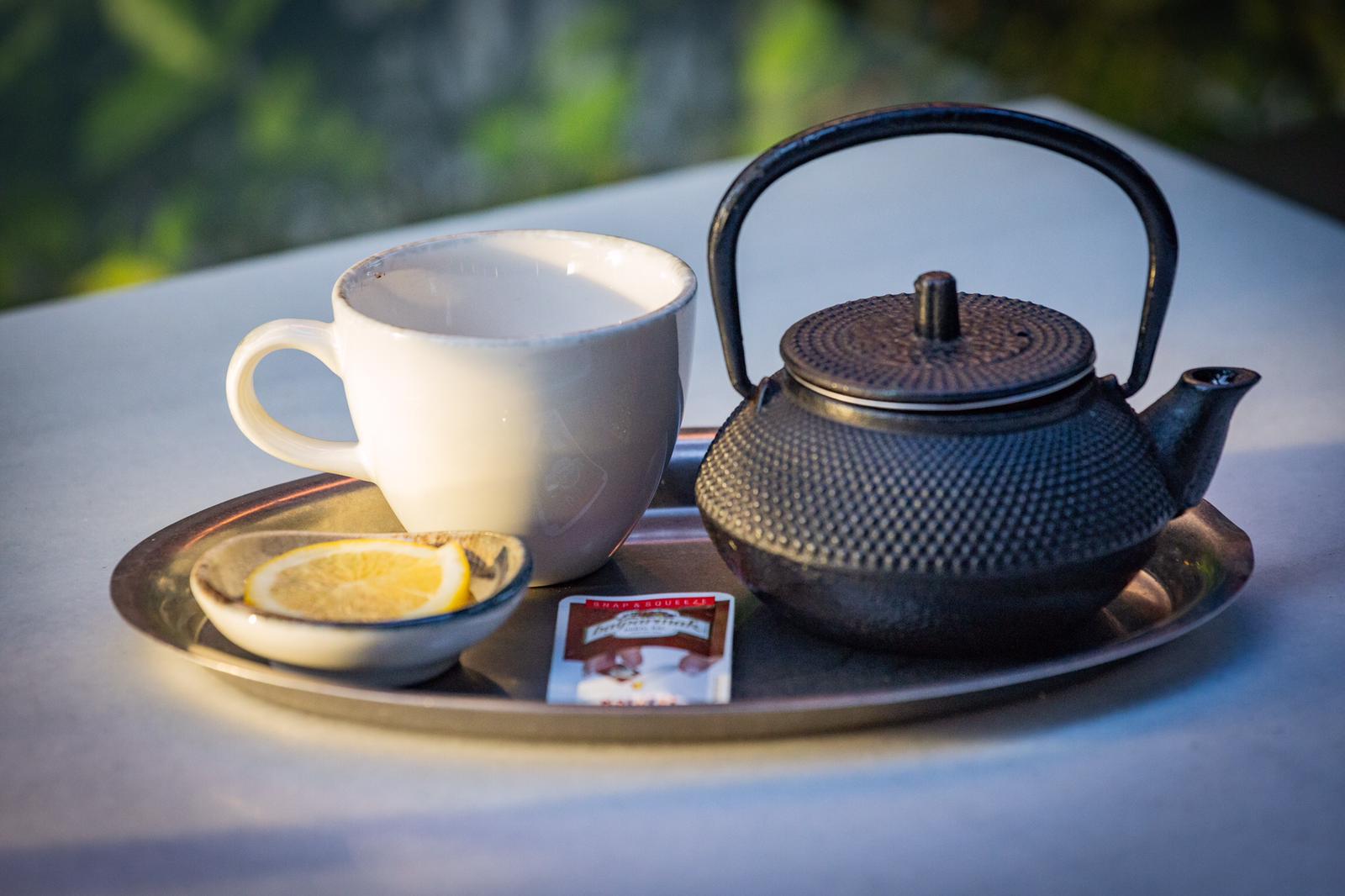 Lemon tea