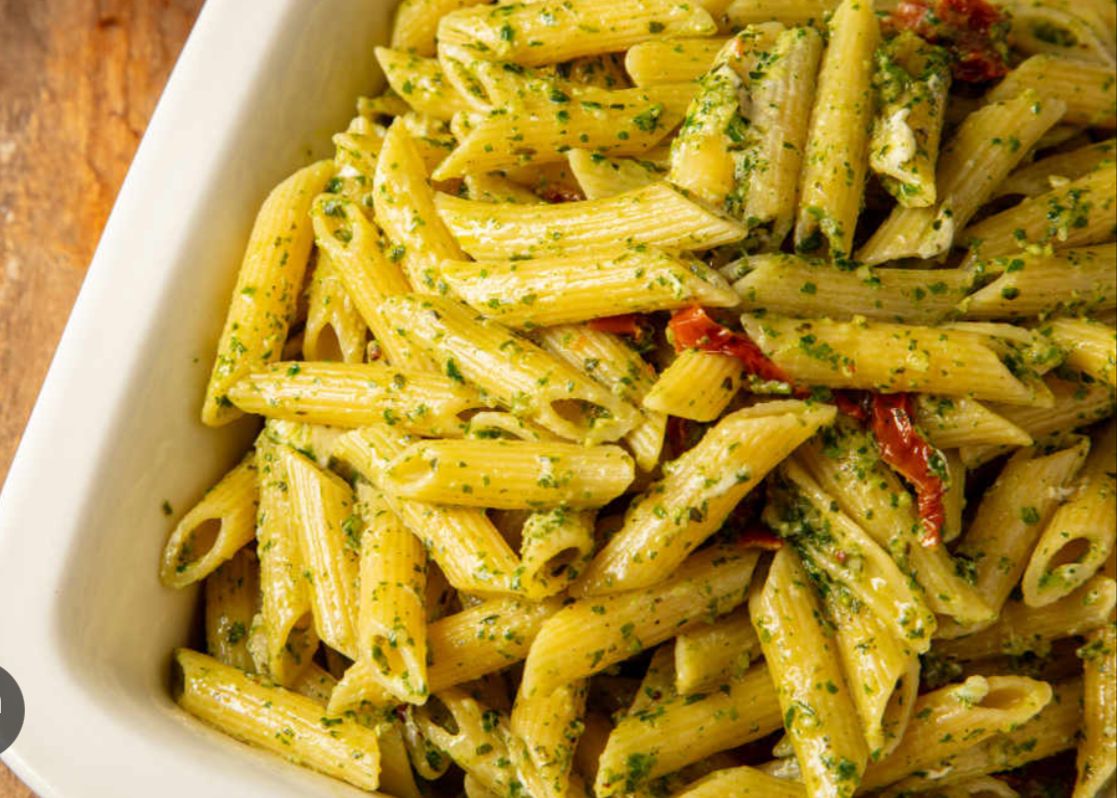 Tavuklu Pestolu Penne