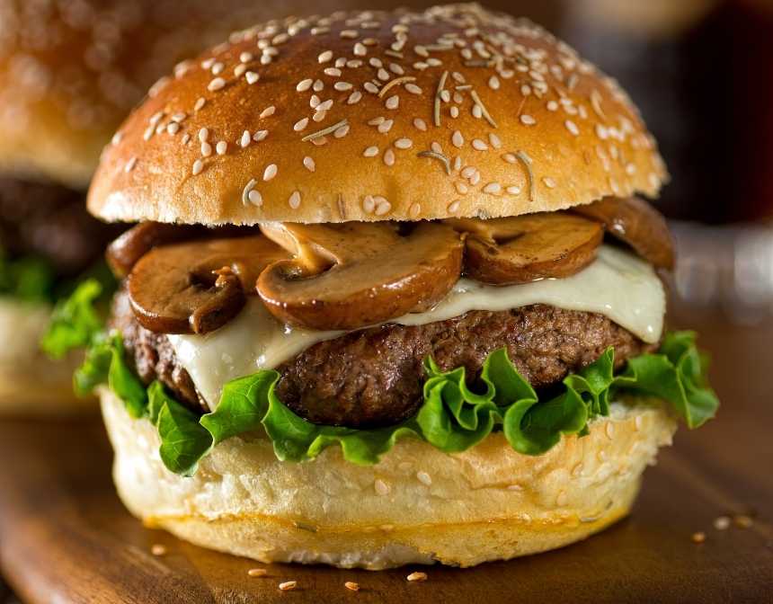 Mantar Soslu Burger