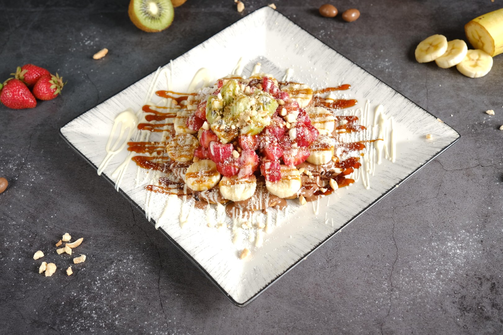 BEYAZ CiKOLATALI WAFFLE