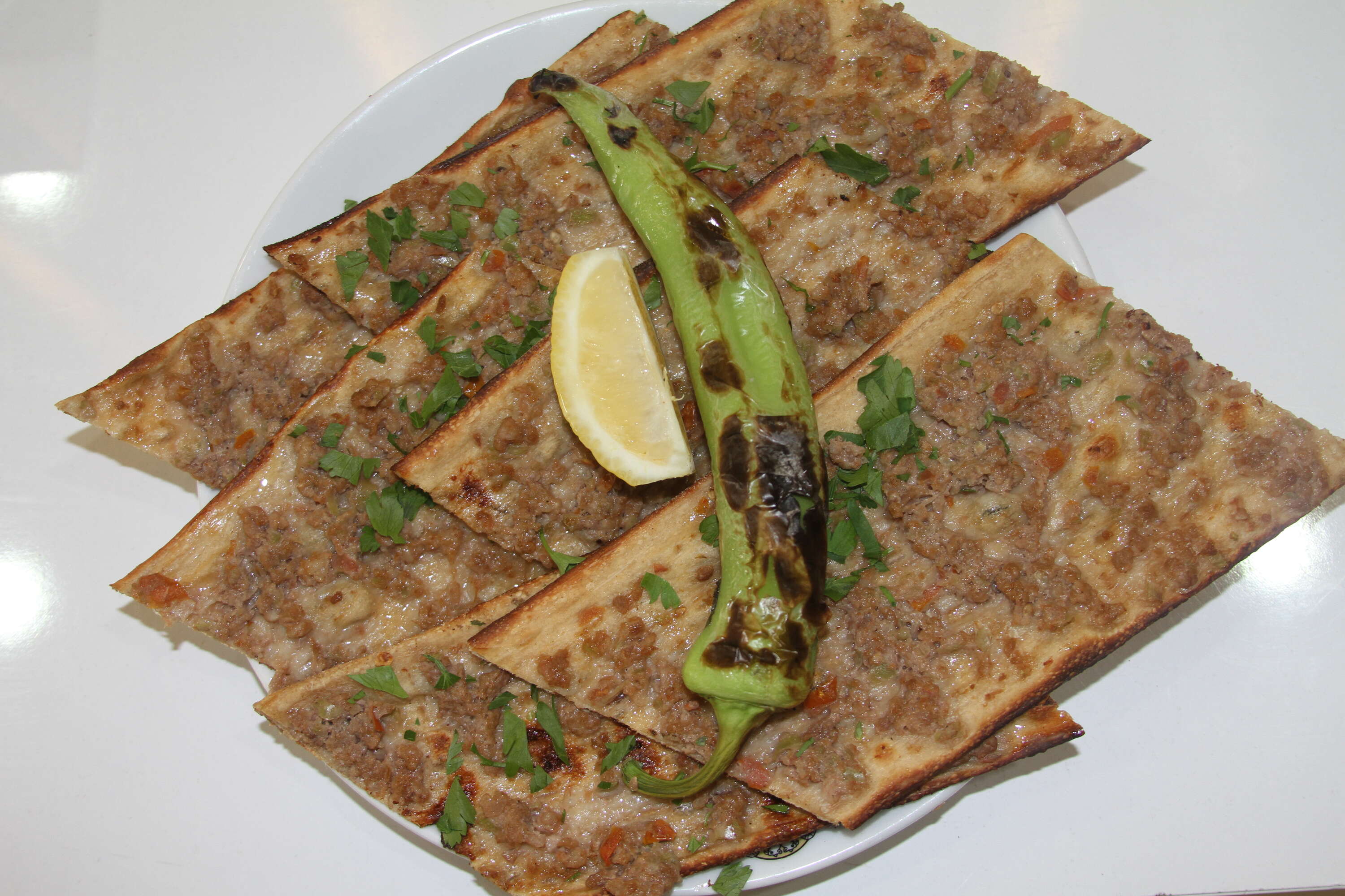 Etli ekmek (Konya minced-meat flatbread)