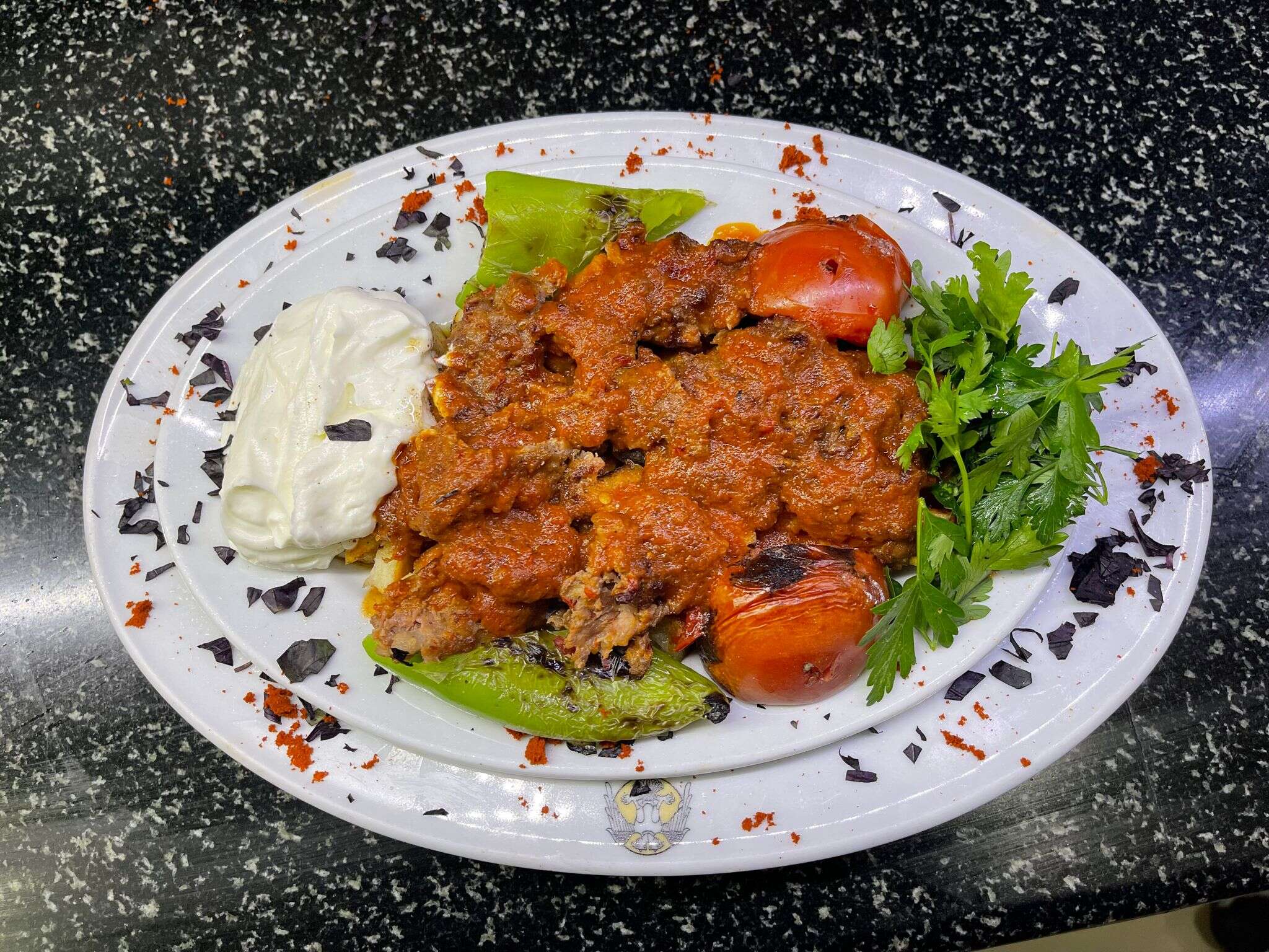 Yoğurtlu kebab