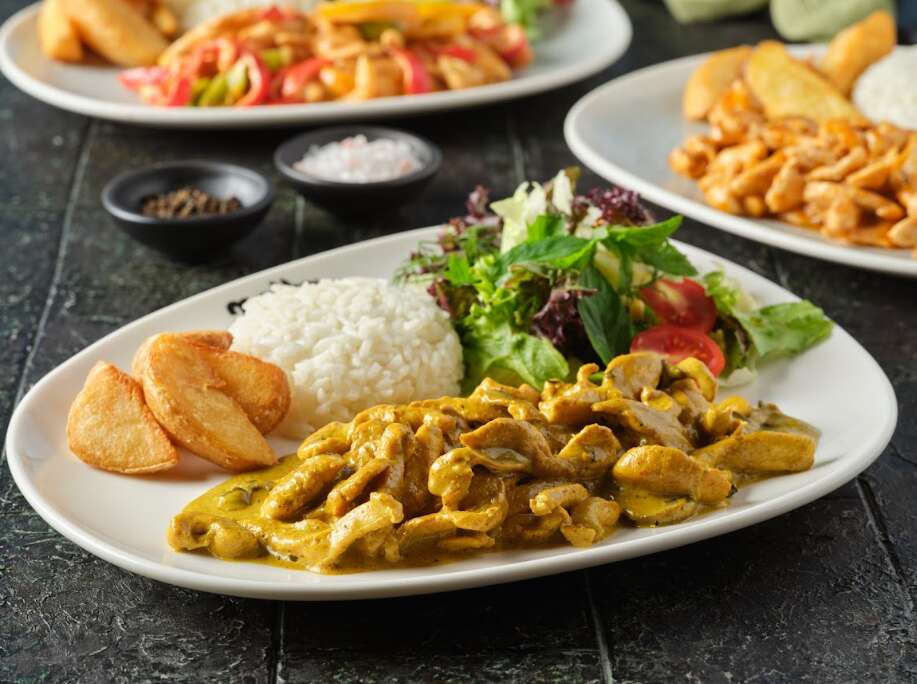 Chicken with curry sauce