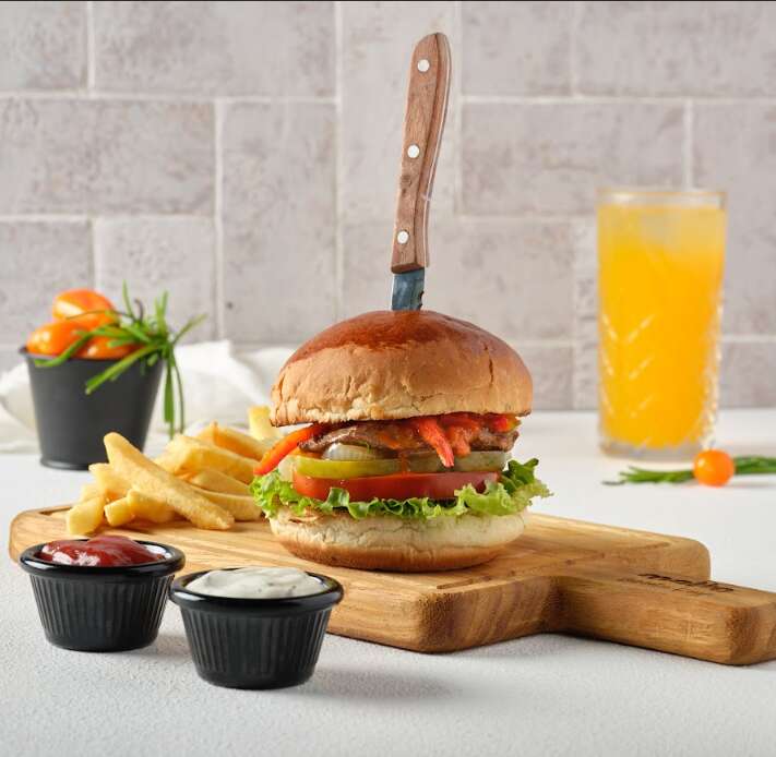 Spicy Mexican Steak Burger