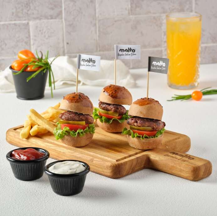 Mini burger trio