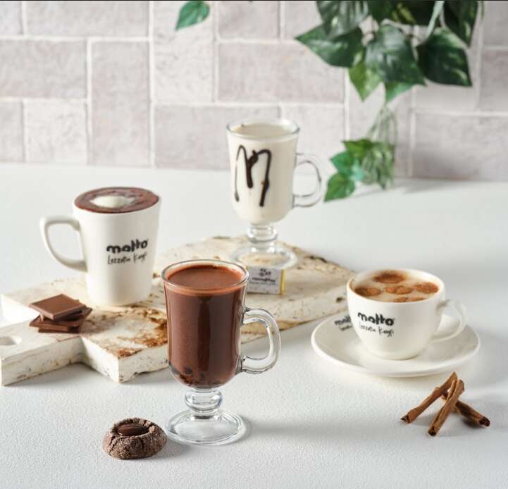 Flavoured hot chocolate